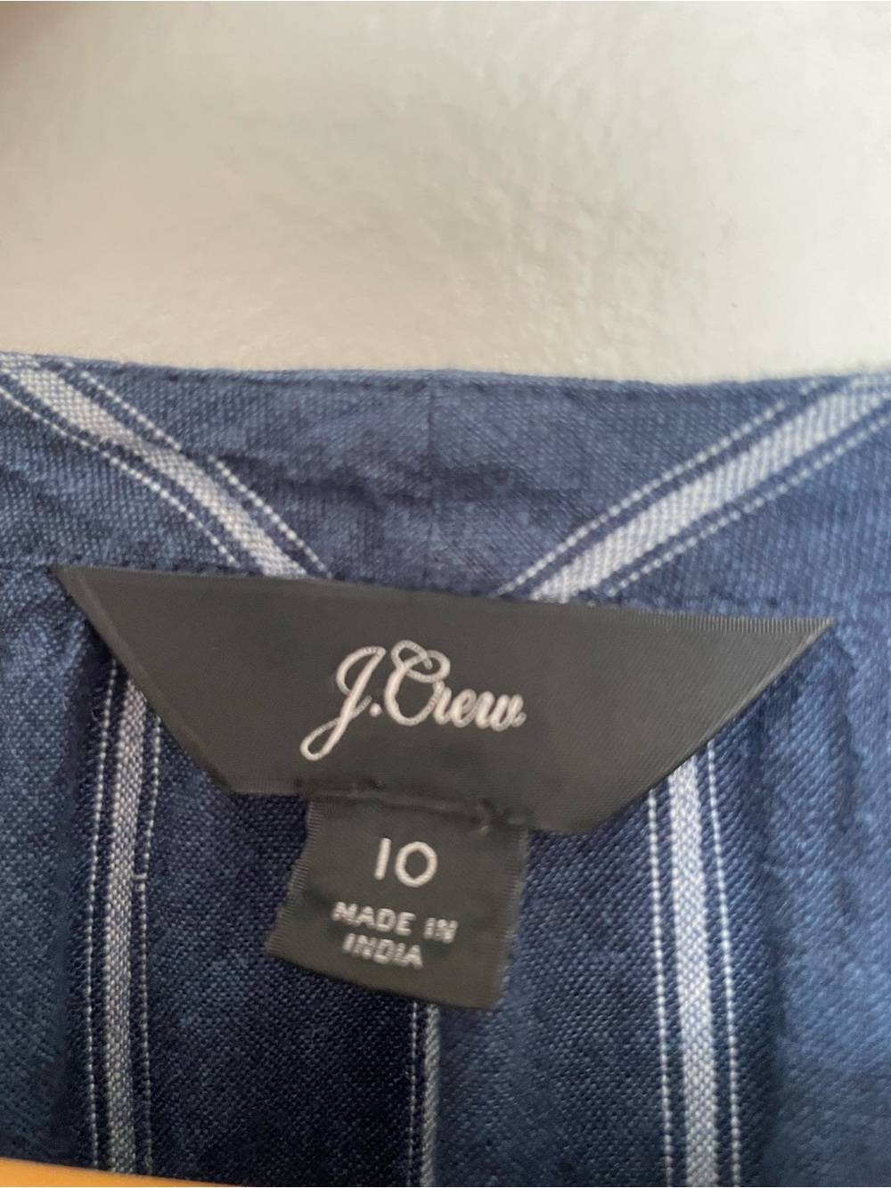J.Crew Women’s Navy Striped Button-Front Peplum Top size 10 - Picture 3 of 3